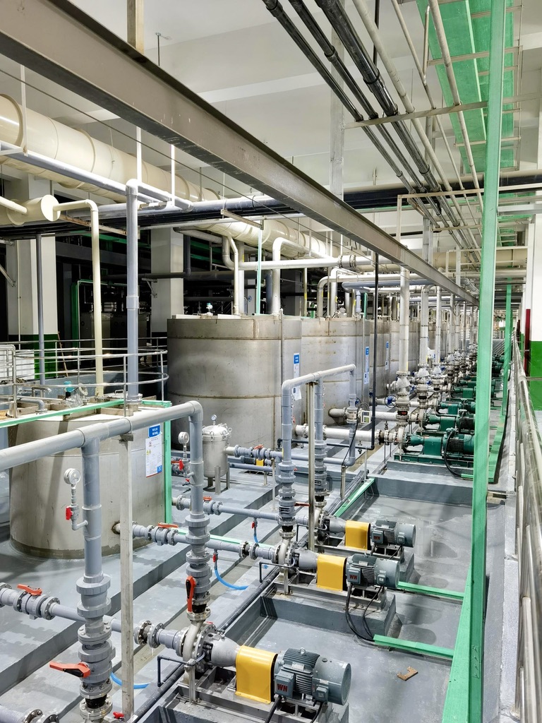 High-efficiency copper dissolving tank production equipment